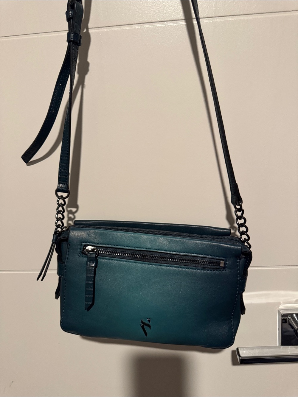 Simply Vera Vera Wang Teal Crossbody Bag